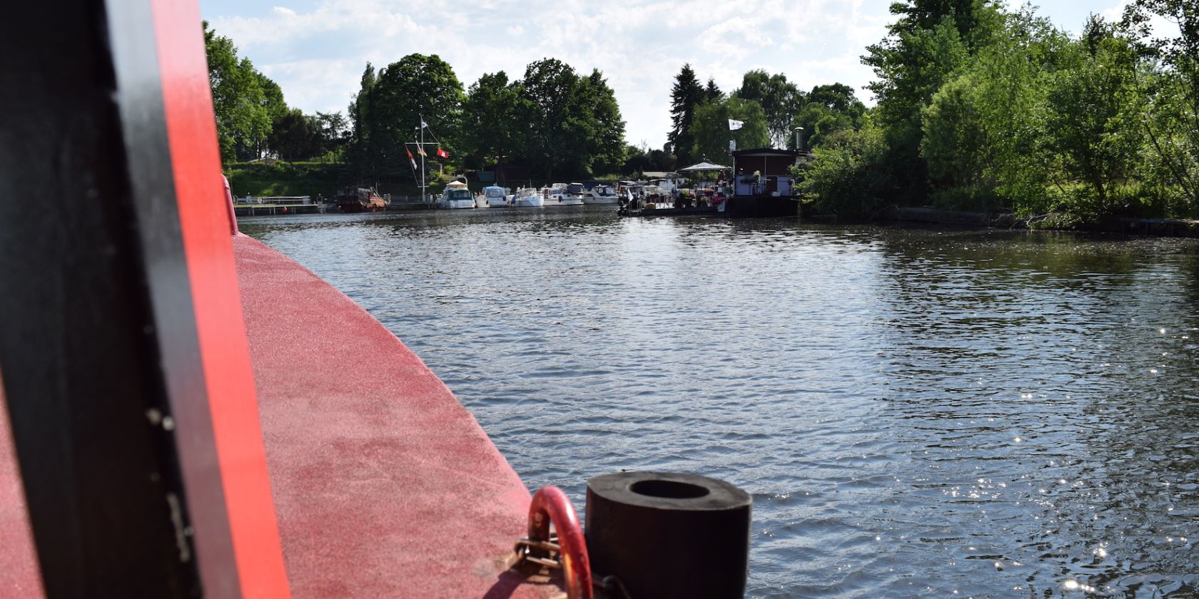 Historische Barkassenfahrt, © Stadtteilarchiv Hamm Historische Barkassenfahrt, © Stadtteilarchiv Hamm