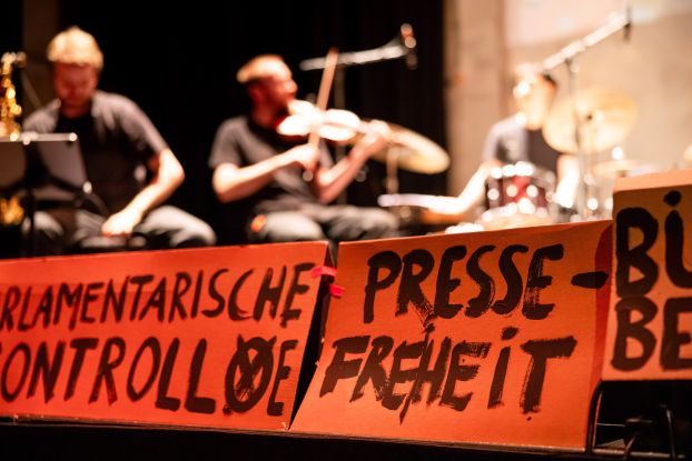 JIVE, © Jörg Farys // Die Projektoren JIVE, © Jörg Farys // Die Projektoren