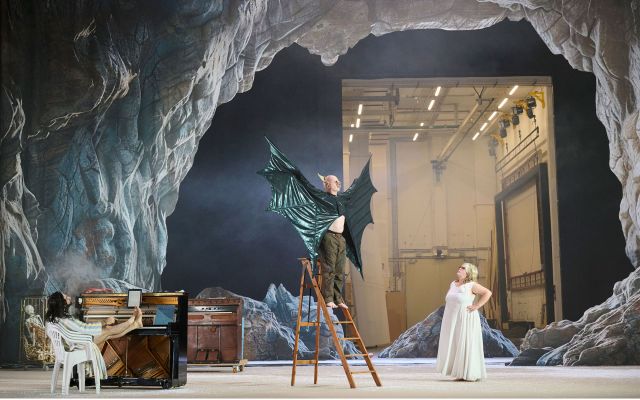 Vampire’s Mountain, © Katrin Ribbe Vampire’s Mountain, © Katrin Ribbe