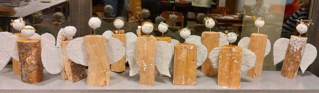 Weihnachtsbasteln, © Angela Losak Weihnachtsbasteln, © Angela Losak