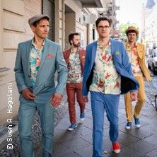 Bodo Wartke & die SchönenGutenA-Band - In guter Begleitung, © links im Bild Bodo Wartke & die SchönenGutenA-Band - In guter Begleitung, © links im Bild
