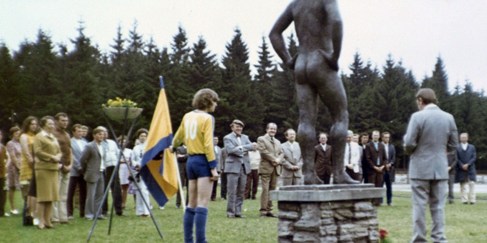 Der nackte Mann auf dem Sportplatz, © DEFA-Stiftung/Alexander Kühn, Wolfgang Bangemann Der nackte Mann auf dem Sportplatz, © DEFA-Stiftung/Alexander Kühn, Wolfgang Bangemann