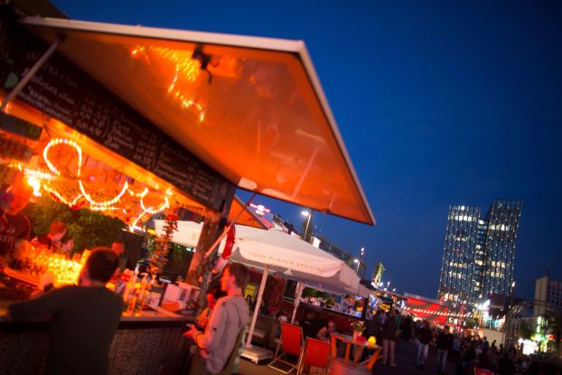 Der St. Pauli Nachtmarkt, © Marius Röer Der St. Pauli Nachtmarkt, © Marius Röer