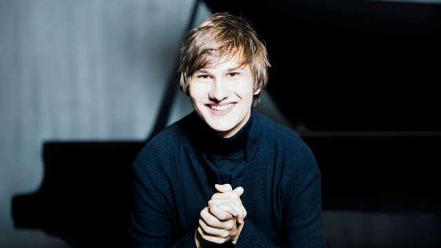 Die Deutsche Kammerphilharmonie Bremen / Alexey Stadler / Anna Vinnitskaya / Aurel Dawidiuk, © Irène Zandel Die Deutsche Kammerphilharmonie Bremen / Alexey Stadler / Anna Vinnitskaya / Aurel Dawidiuk, © Irène Zandel