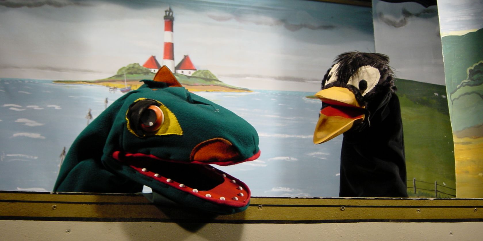 Das Krokodil Otto und Rabe Rudi., © Walter Kreft Das Krokodil Otto und Rabe Rudi., © Walter Kreft