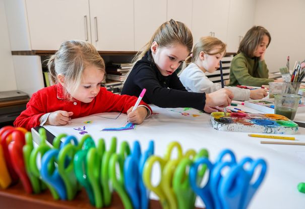 Malen, Basteln, Werkeln!, © Ulrich Perrey Malen, Basteln, Werkeln!, © Ulrich Perrey