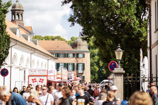 Stadtfest Eutin mit Großflohmarkt, © Anne Weise_fineart Fotografie Stadtfest Eutin mit Großflohmarkt, © Anne Weise_fineart Fotografie