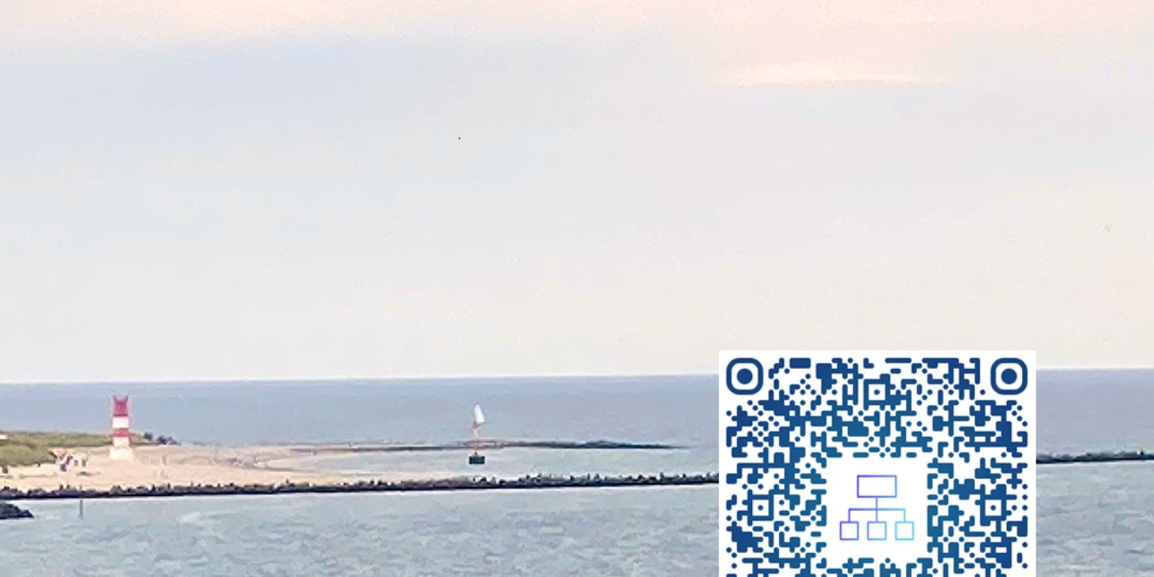 Düne Helgoland mit QR-Code, © dhamer Düne Helgoland mit QR-Code, © dhamer