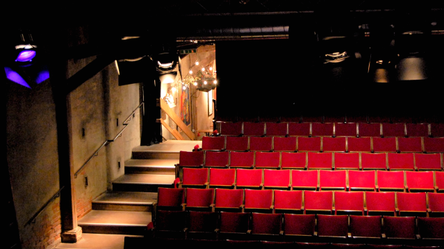 Kindertheater "Alle Jahre wieder", © Mandy Bartsch, Andreas Goehrt - Theater Metronom Kindertheater "Alle Jahre wieder", © Mandy Bartsch, Andreas Goehrt - Theater Metronom