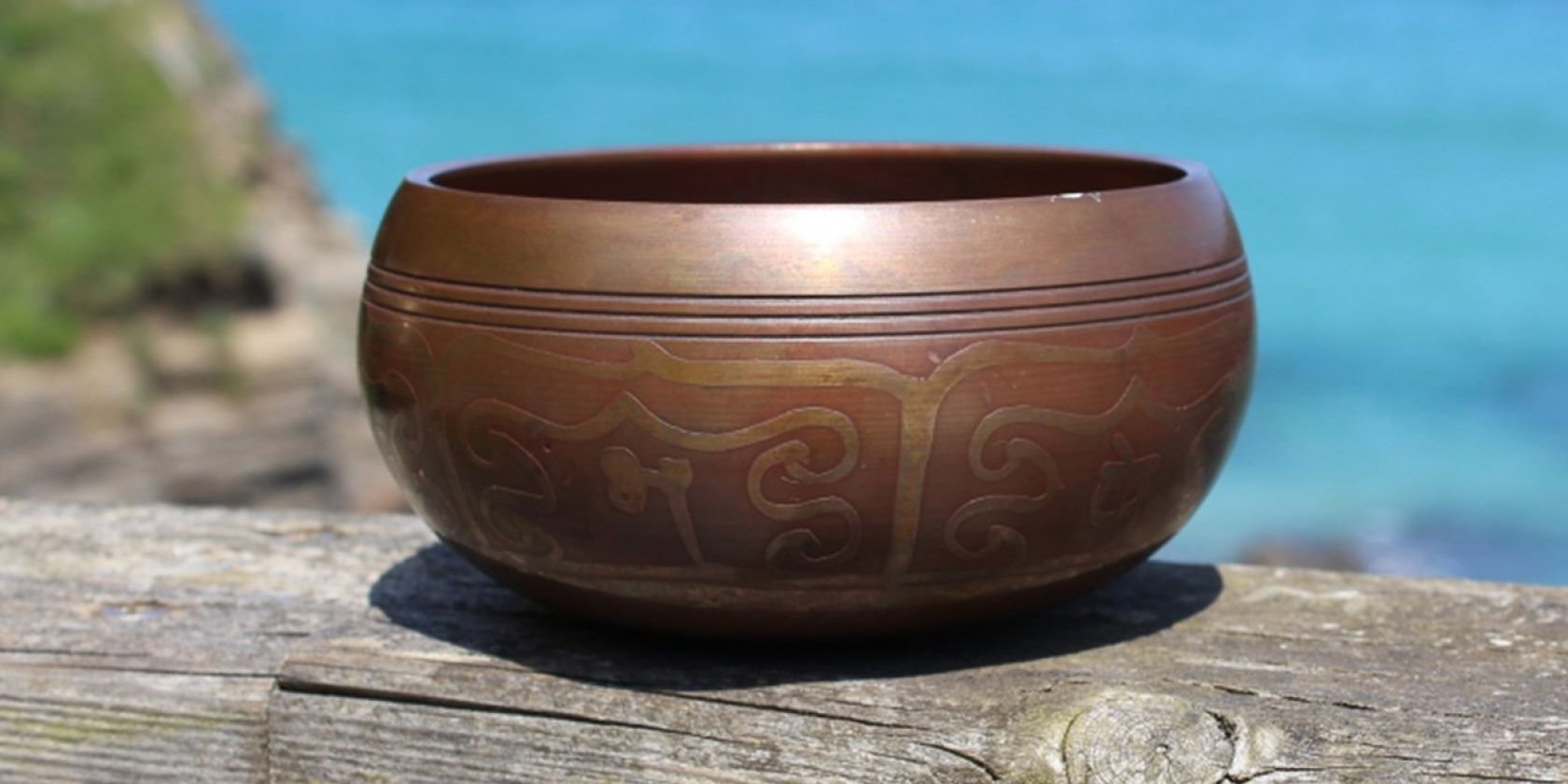 25-12-12 Schnupperkurs Meditation und Klänge Fotolia, © fotolia 25-12-12 Schnupperkurs Meditation und Klänge Fotolia, © fotolia