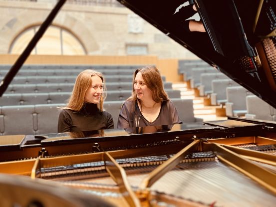 Klavierduo Antonia Miller, Cristina Marton-Argerich, © Antonia Miller Klavierduo Antonia Miller, Cristina Marton-Argerich, © Antonia Miller