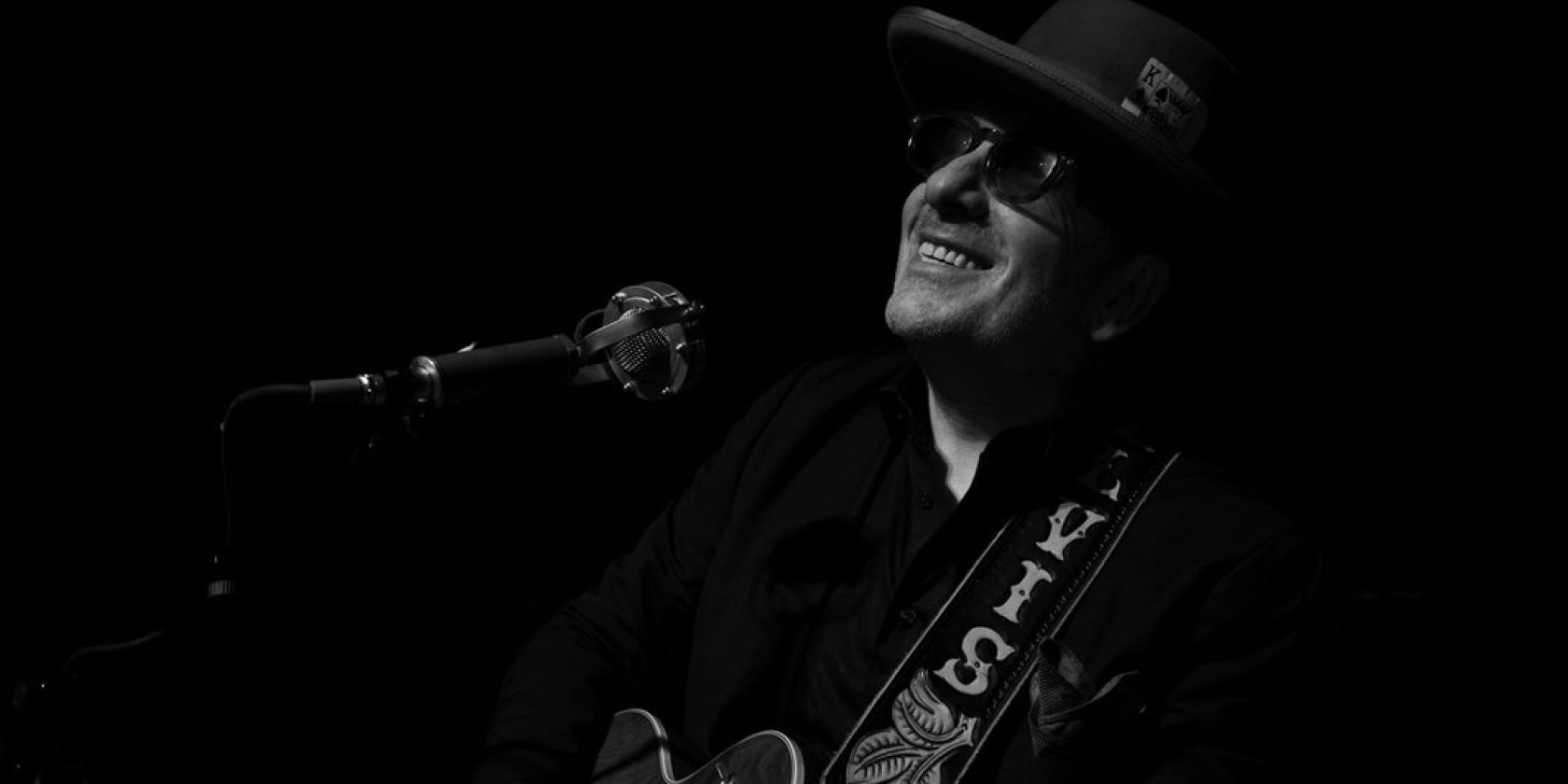 Elvis Costello & The Imposters mit Charlie Sexton, © Ray di Pietro Elvis Costello & The Imposters mit Charlie Sexton, © Ray di Pietro