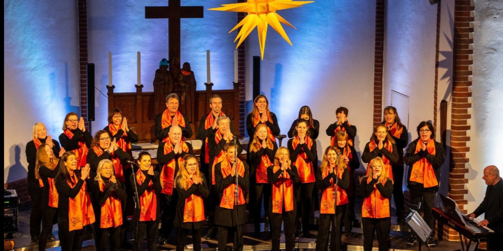 Happy Gospel Singers, © Karen Diehn Happy Gospel Singers, © Karen Diehn