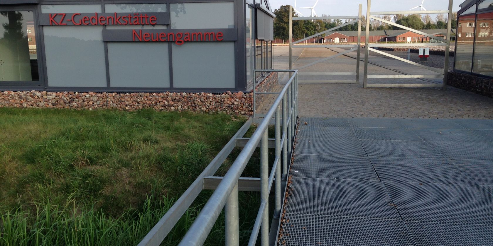 Haupteingang KZ-Gedenstätte Neuengamme, © KZ-Gedenkstätte Neuengamme Haupteingang KZ-Gedenstätte Neuengamme, © KZ-Gedenkstätte Neuengamme