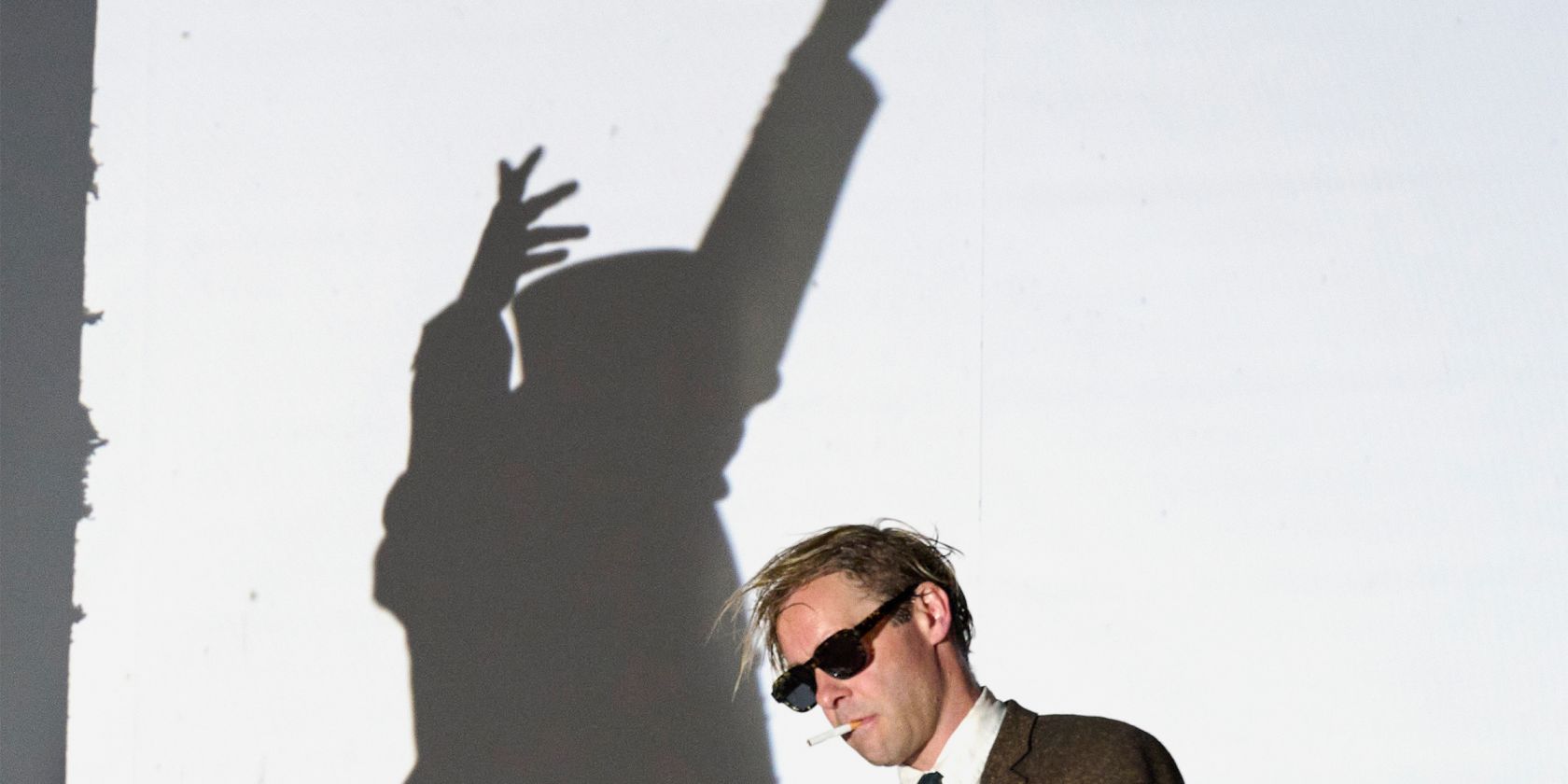 Fabian oder Der Gang vor die Hunde, © Katrin Ribbe Fabian oder Der Gang vor die Hunde, © Katrin Ribbe