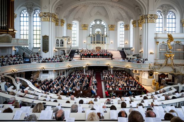 Internationaler Ökumenischer Eröffnungsgottesdienst, © HAMBURG MESSE UND CONGRESS/Romanus Fuhrmann Internationaler Ökumenischer Eröffnungsgottesdienst, © HAMBURG MESSE UND CONGRESS/Romanus Fuhrmann
