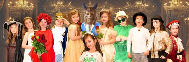 Galli Theater Hamburg Kinder spielen Theater für Kider Die Schöne & das Biest, © Galli Theater Hamburg Galli Theater Hamburg Kinder spielen Theater für Kider Die Schöne & das Biest, © Galli Theater Hamburg