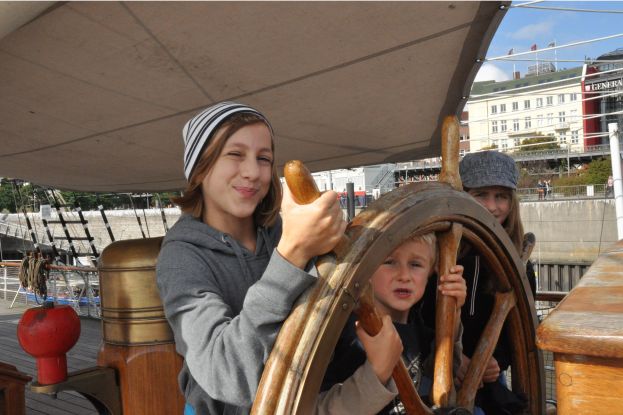 1441358123_AufMatrosenoh(c)stadterlebnishamburg1, © Stadterlebnis Hamburg 1441358123_AufMatrosenoh(c)stadterlebnishamburg1, © Stadterlebnis Hamburg
