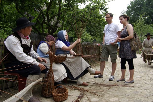 Altes Handwerk entdecken, © Freilichtmuseum am Kiekeberg Altes Handwerk entdecken, © Freilichtmuseum am Kiekeberg