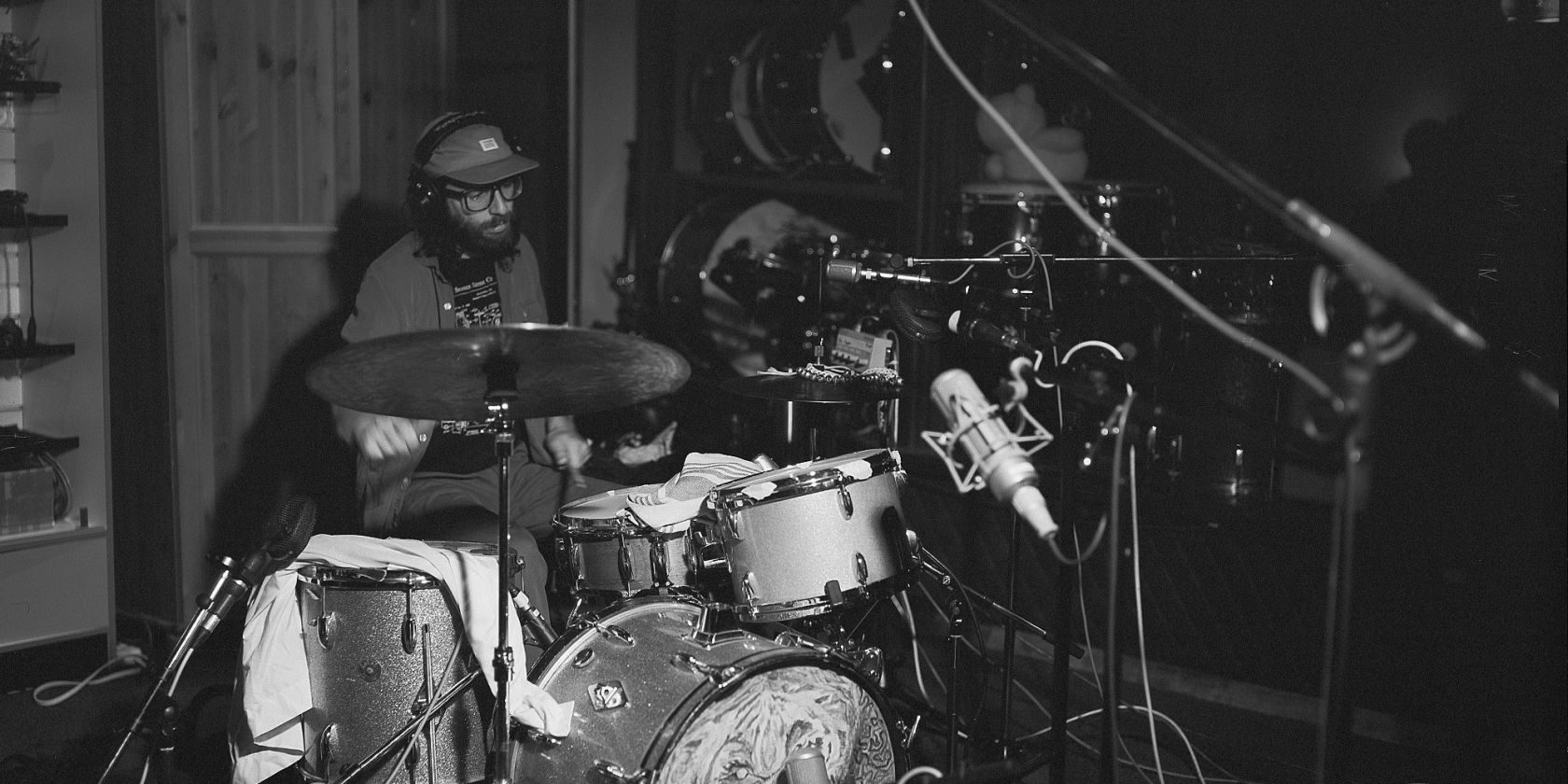 Lucas Kolbe & Tommy Crane: in motian., © Caroline Desilets Lucas Kolbe & Tommy Crane: in motian., © Caroline Desilets