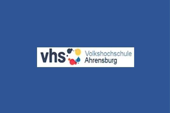 25-11-19 Logo VHS Ahr. mit Hintergrund, © Stadt Ahrensburg, VHS 25-11-19 Logo VHS Ahr. mit Hintergrund, © Stadt Ahrensburg, VHS