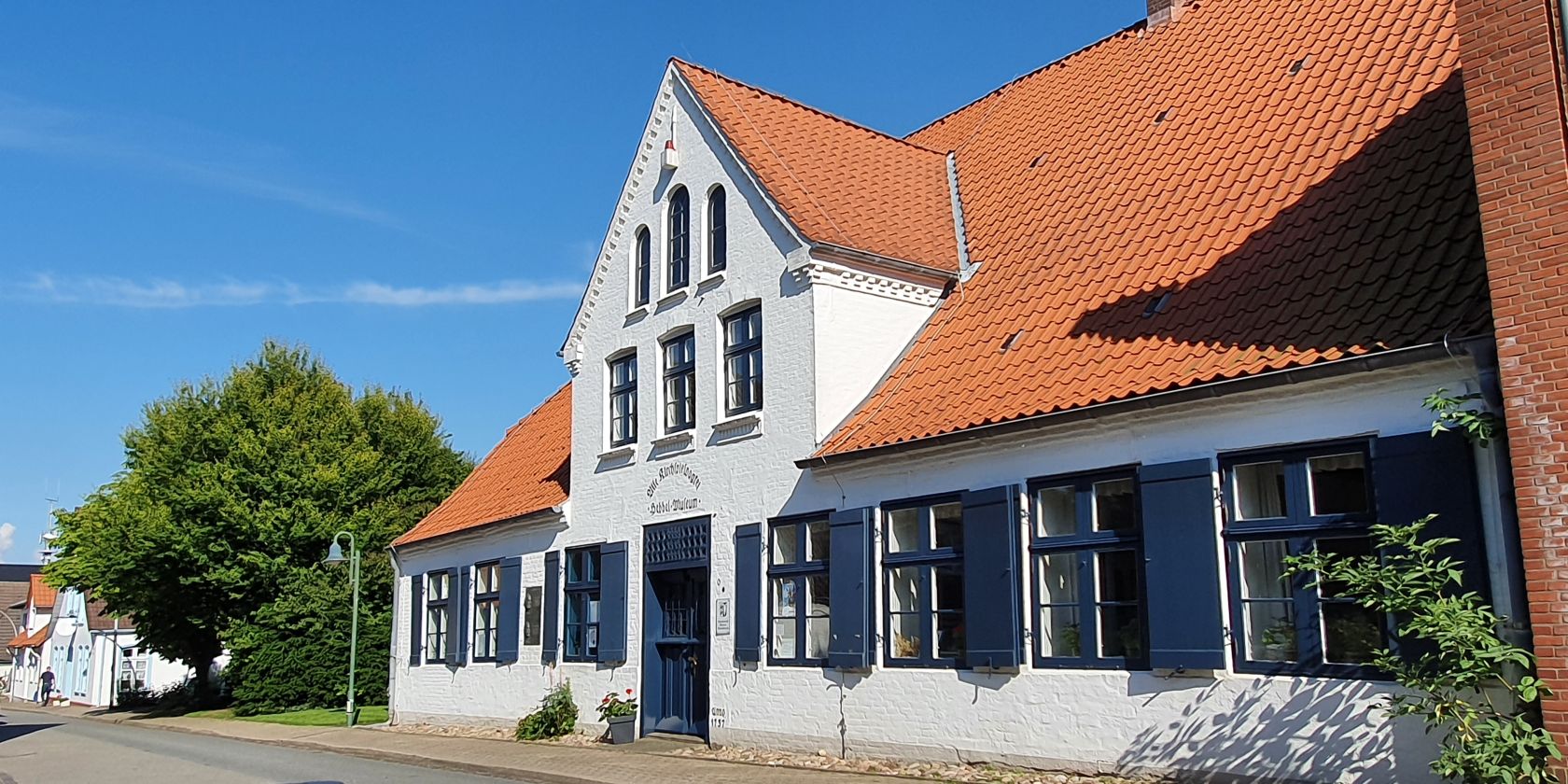 Führung durch das Hebbel-Museum, © Tourismusverein Wesselburen Führung durch das Hebbel-Museum, © Tourismusverein Wesselburen