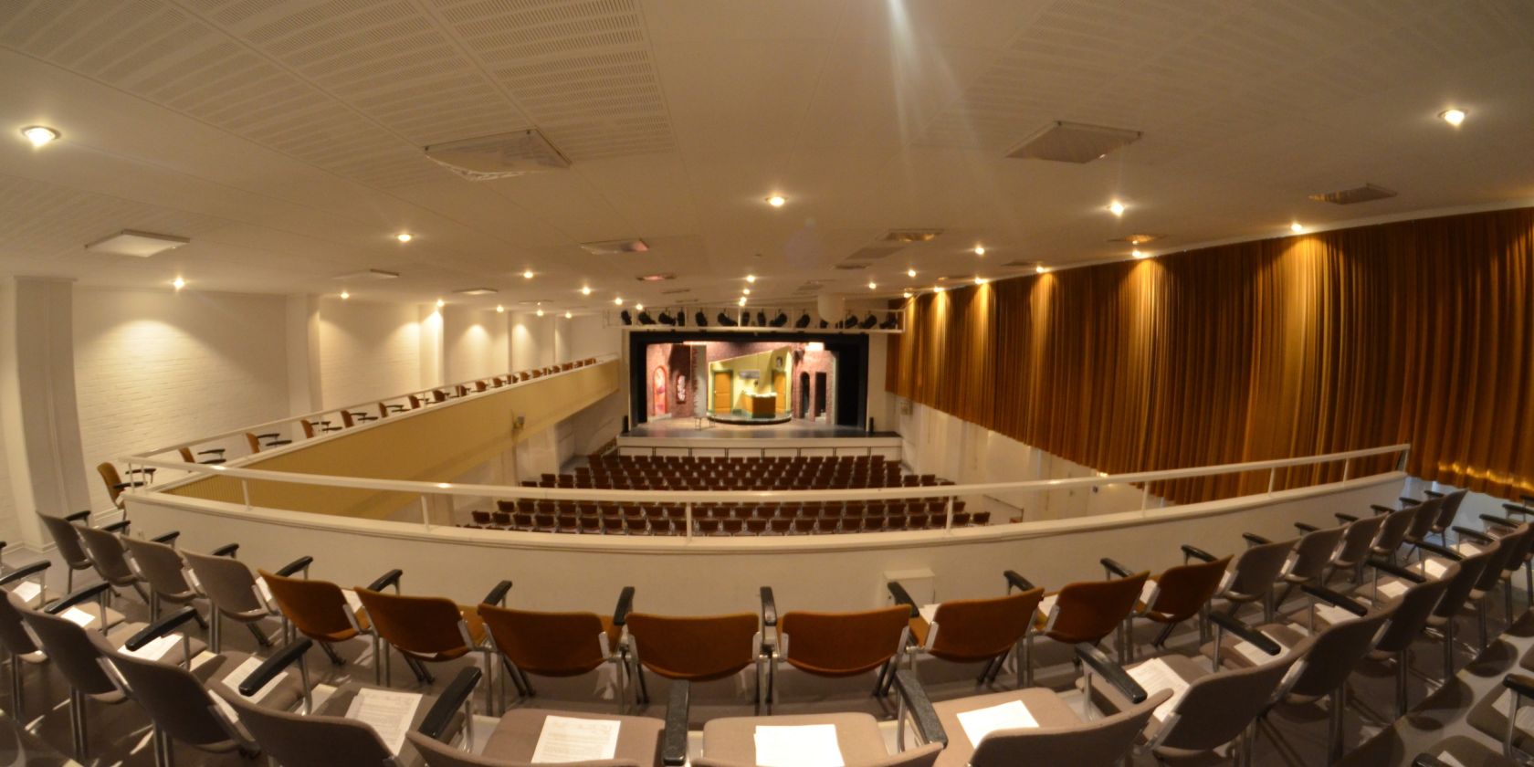 Theatersaal an der Jacob-Lienau-Schule, © Catalina von Holstein Theatersaal an der Jacob-Lienau-Schule, © Catalina von Holstein