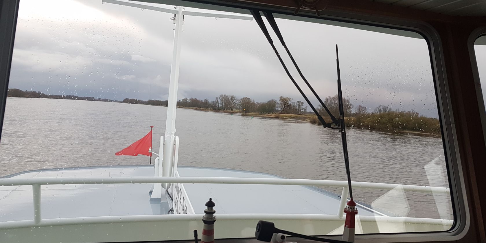 Tour mit dem Fahrgastschiff Lüneburger Heide - Faszination des Hamburger Hafens, © Dorothée Meyer Tour mit dem Fahrgastschiff Lüneburger Heide - Faszination des Hamburger Hafens, © Dorothée Meyer