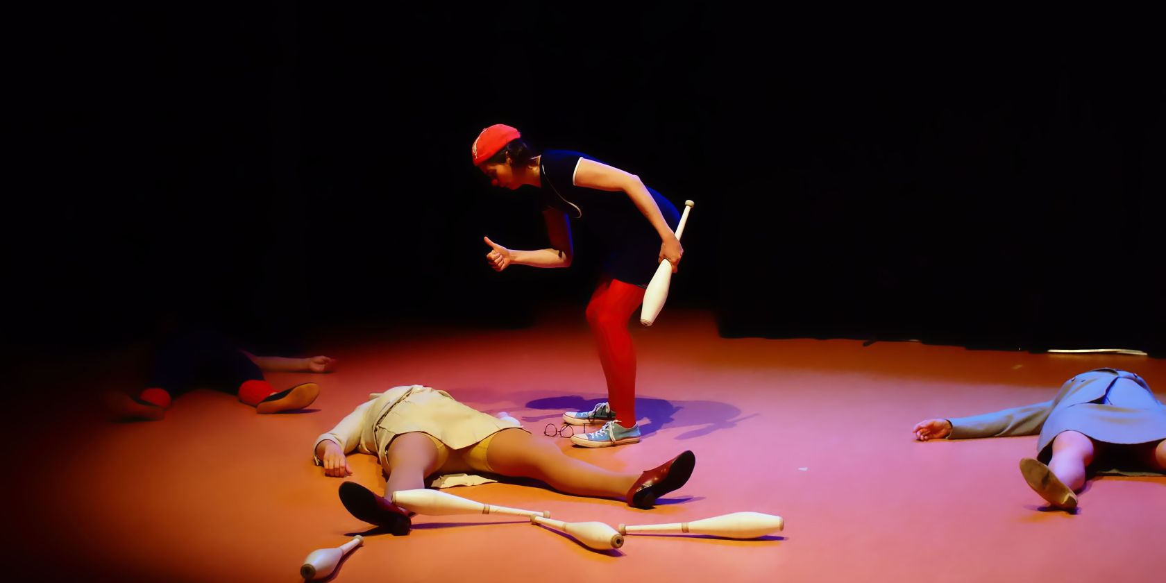 Ein Zebra am Abgrund, © Hemmschwellungen (c) Juri Ein Zebra am Abgrund, © Hemmschwellungen (c) Juri