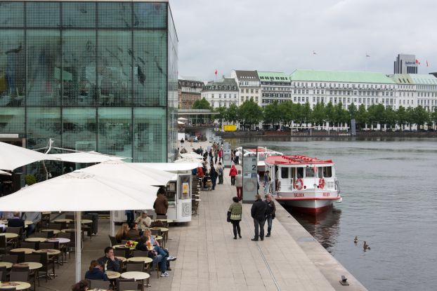 Anleger Jungfernstieg, © Johannes Beschoner Anleger Jungfernstieg, © Johannes Beschoner