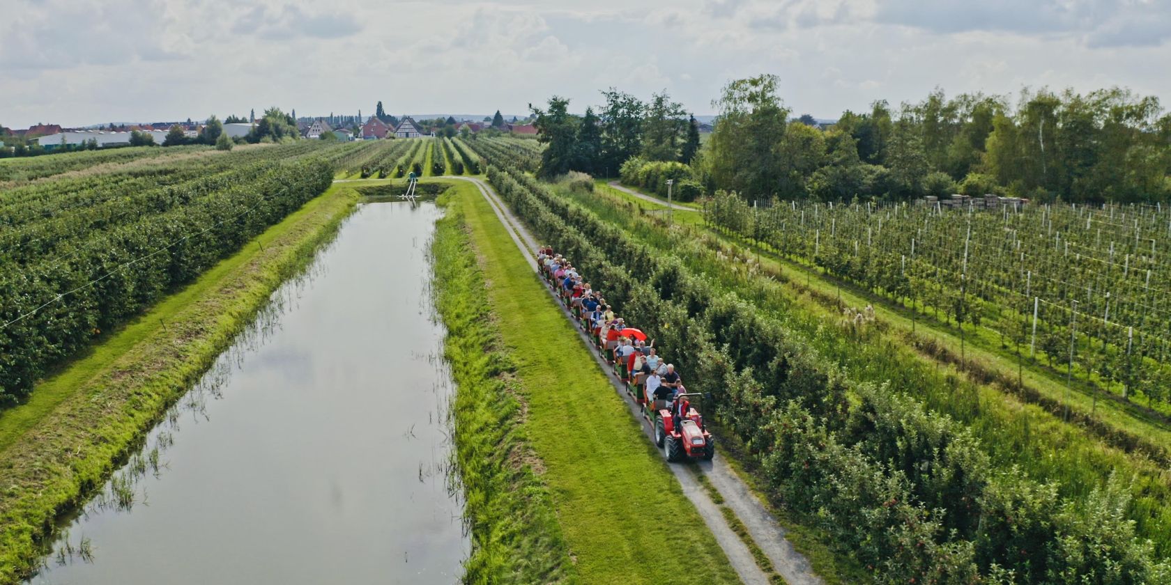 Obsthof Express Fahrt mit Vortrag, © Obsthof Matthies Obsthof Express Fahrt mit Vortrag, © Obsthof Matthies