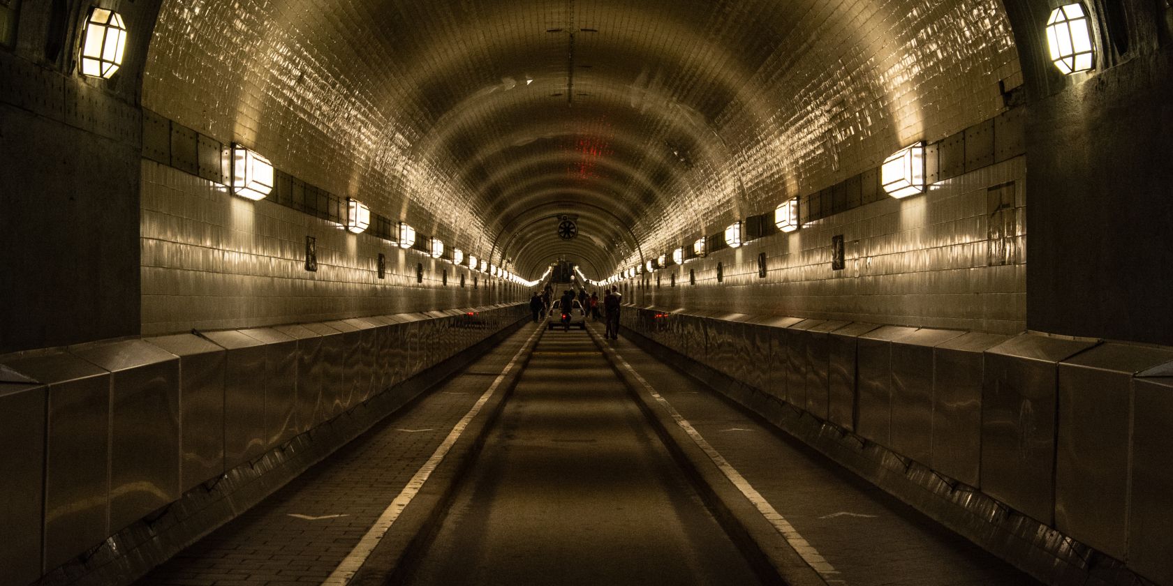 Der Alte Elbtunnel, © Johannes Beschoner Der Alte Elbtunnel, © Johannes Beschoner