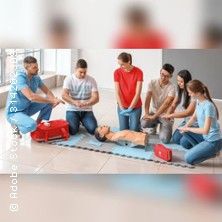 Erste Hilfe für den Führerschein, © links im Bild Erste Hilfe für den Führerschein, © links im Bild
