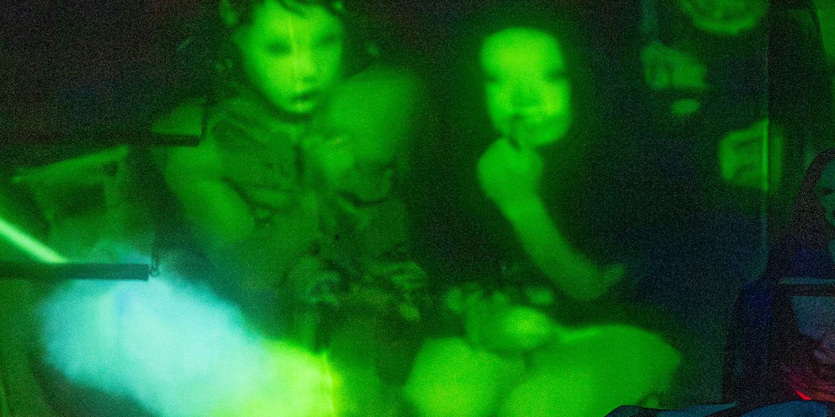 IM MORGENGRAUEN, © IM MORGENGRAUEN © Richard Stoehr IM MORGENGRAUEN, © IM MORGENGRAUEN © Richard Stoehr