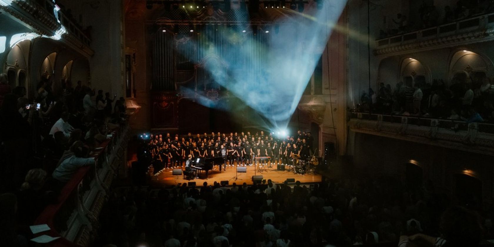 Die Hamburger Goldkehlchen, © Amelie Breher Die Hamburger Goldkehlchen, © Amelie Breher