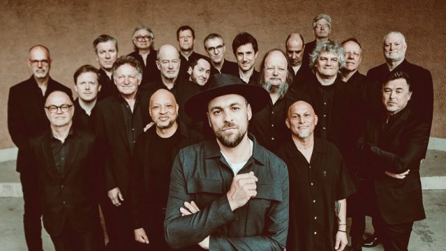 Max Mutzke & SWR Big Band, © Lena Semmelroggen Max Mutzke & SWR Big Band, © Lena Semmelroggen