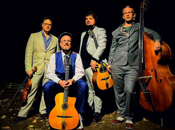 3-dukies-mit-instrumenten, © Swinging Hamburg 3-dukies-mit-instrumenten, © Swinging Hamburg