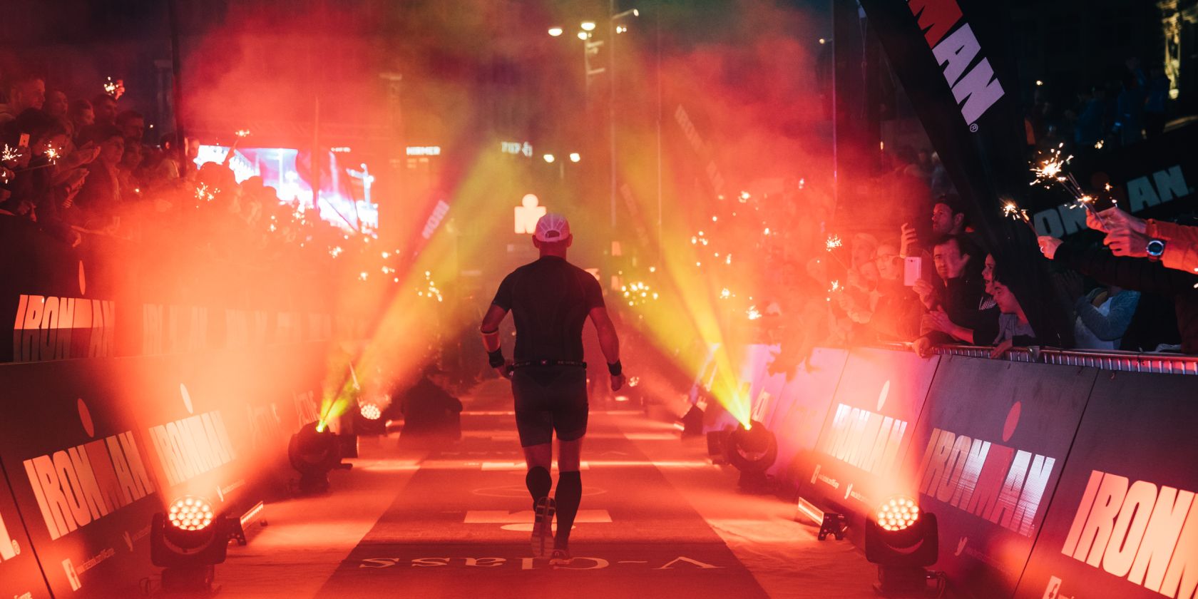 IRONMAN_Finish, © Malte Joost for IRONMAN IRONMAN_Finish, © Malte Joost for IRONMAN