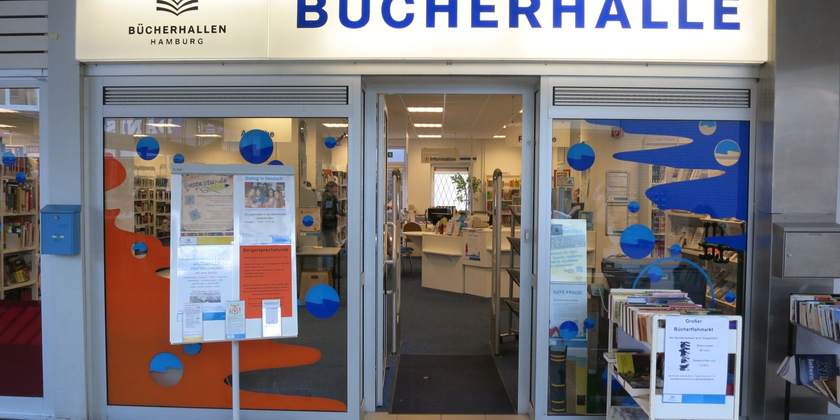 Die Bücherhalle Osdorfer Born, © Bücherhallen Hamburg Die Bücherhalle Osdorfer Born, © Bücherhallen Hamburg