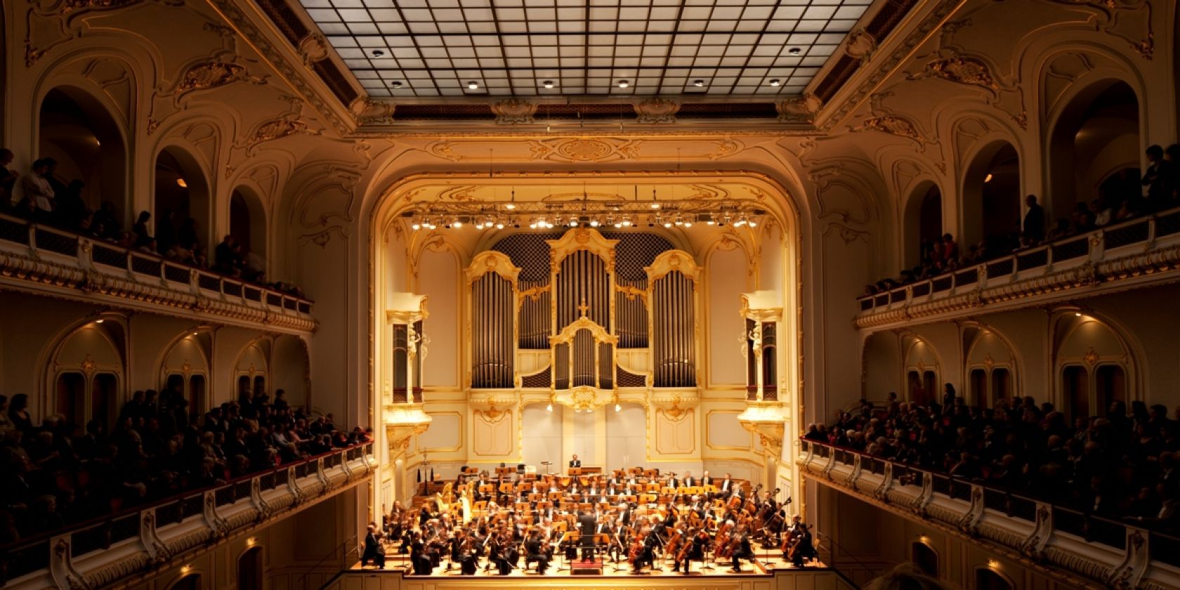 Laeiszhalle - Der Große Saal, © Maxim Schulz Laeiszhalle - Der Große Saal, © Maxim Schulz