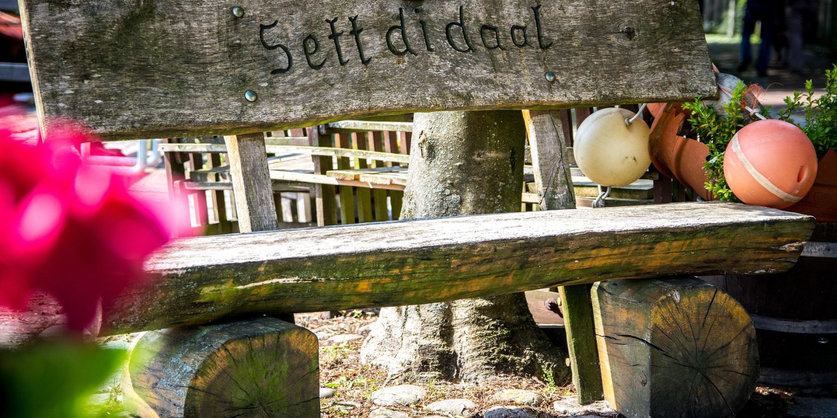 Neutral Bild Plattdeutsch Bank - CR Pixabay Tobias Albers-Heinemann, © CR Pixabay Tobias Albers-Heinemann Neutral Bild Plattdeutsch Bank - CR Pixabay Tobias Albers-Heinemann, © CR Pixabay Tobias Albers-Heinemann