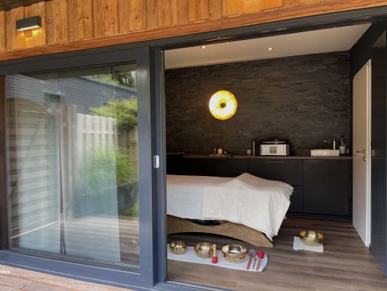 Behandlungsraum in der Gronenberger Mühle Scharbeutz, © Elena Stauffacher Behandlungsraum in der Gronenberger Mühle Scharbeutz, © Elena Stauffacher