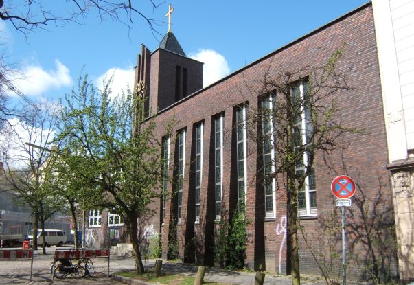 Die Osterkirche in Ottensen (2010), &copy; Stadtteilarchiv Ottensen e.V.