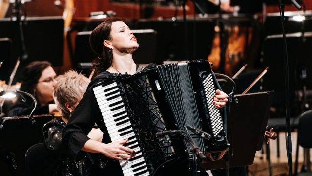 Robert-Schumann-Philharmonie / Ksenija Sidorova / Benjamin Reiners, &copy; Roberts Blaubuks