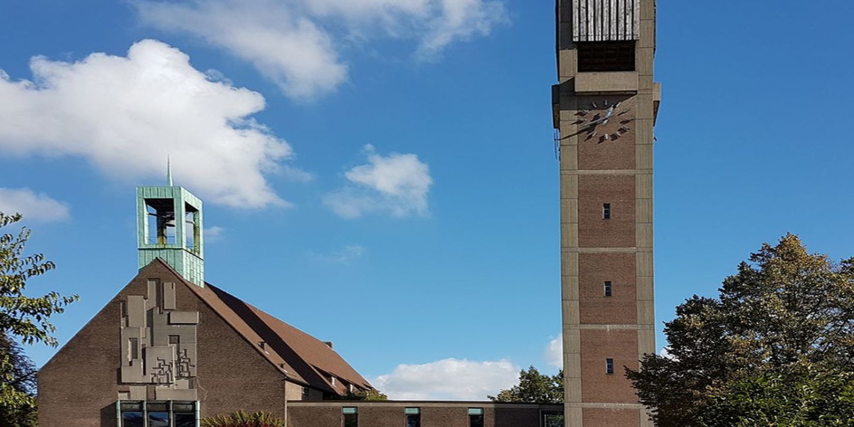Gottesdienst in der Christus-Kirche, &copy; Gerd Eisentraut