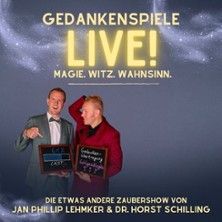 Gedankenspiele LIVE! - Magie. Witz. Wahnsinn., © links im Bild