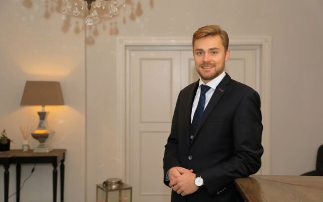 Kleinert_Christopher_Ollrogge_Portrait-800x500, © Kleinert