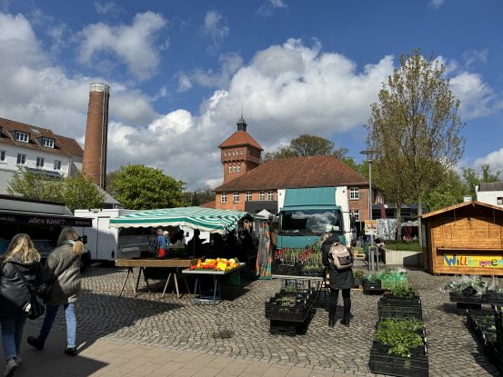 Wochenmarkt in Alsterdorf, © Evangelische Stiftung Alsterdorf