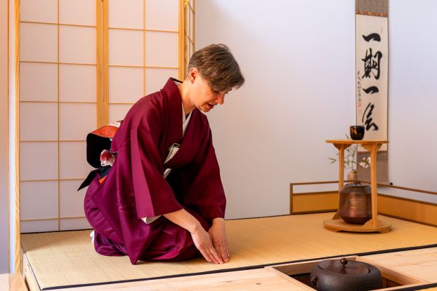 JanaRoloff_equinox-tea_photo-by-wanda-proft, &copy; Wanda Proft Ueda Soko