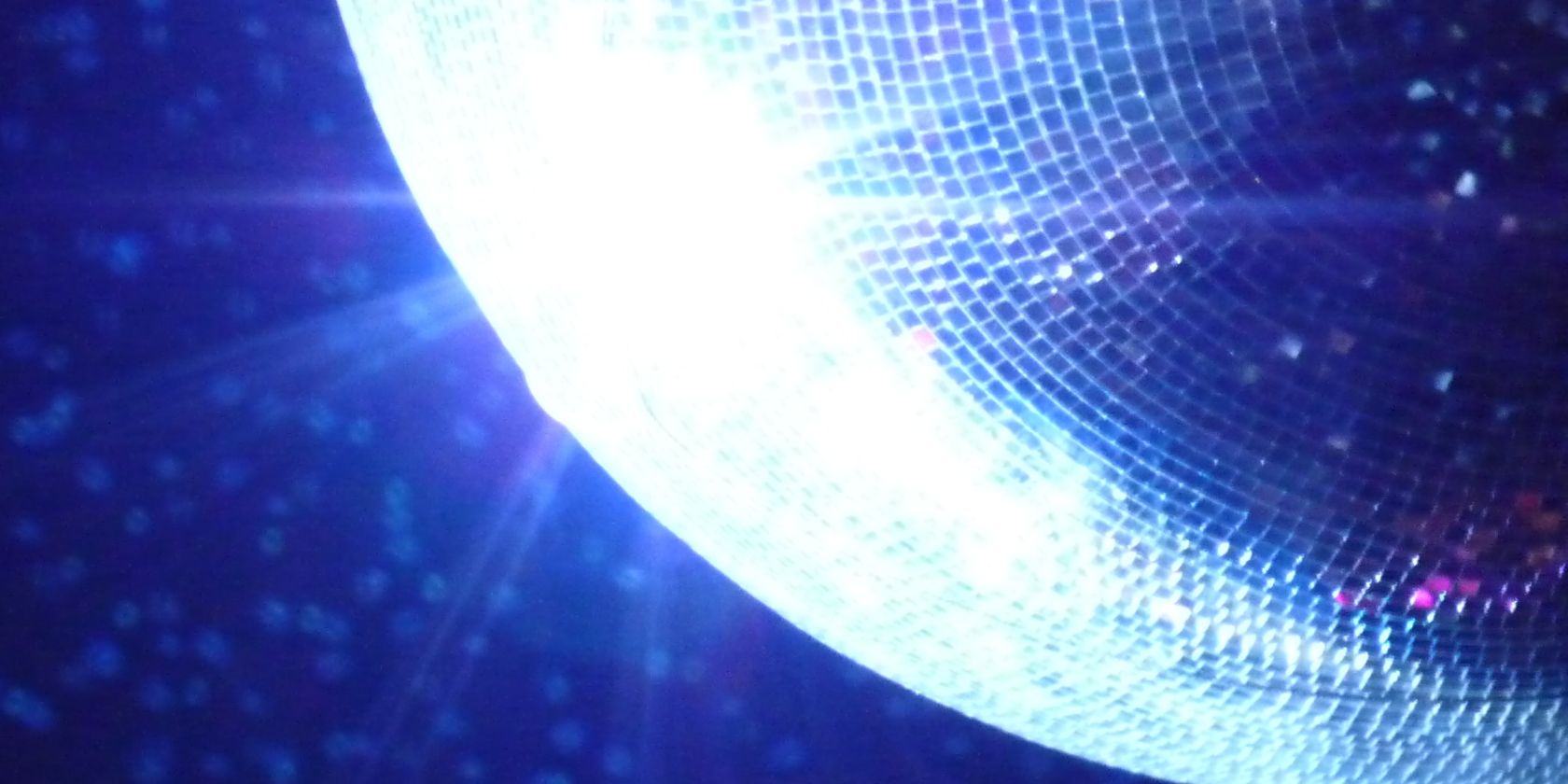 24h Stelle - Romaris der 90er - Musik aus der Dose, &copy; Susanne Schepelmann